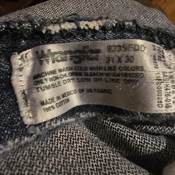 Wrangler Distressed Cuffed Cut Off Jean Shorts Western Cowgirl Barn Farmhouse - Picture 11 of 12